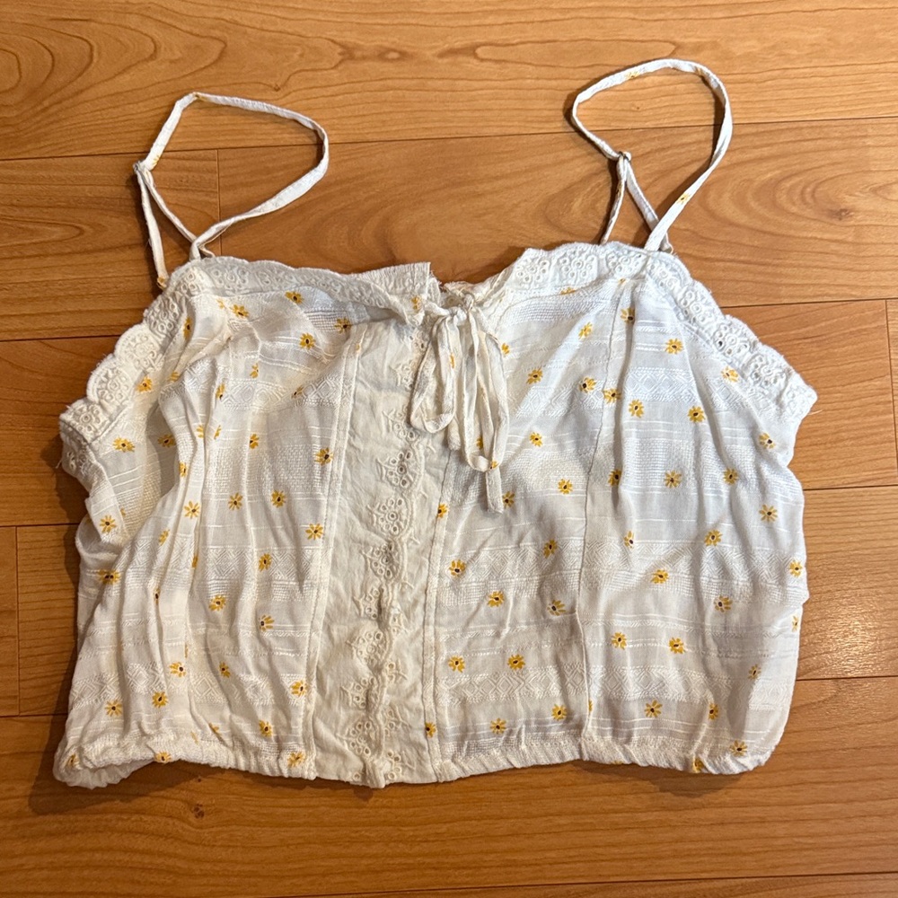 Aeropostale White and Yellow Daisy Camisole NWTs
